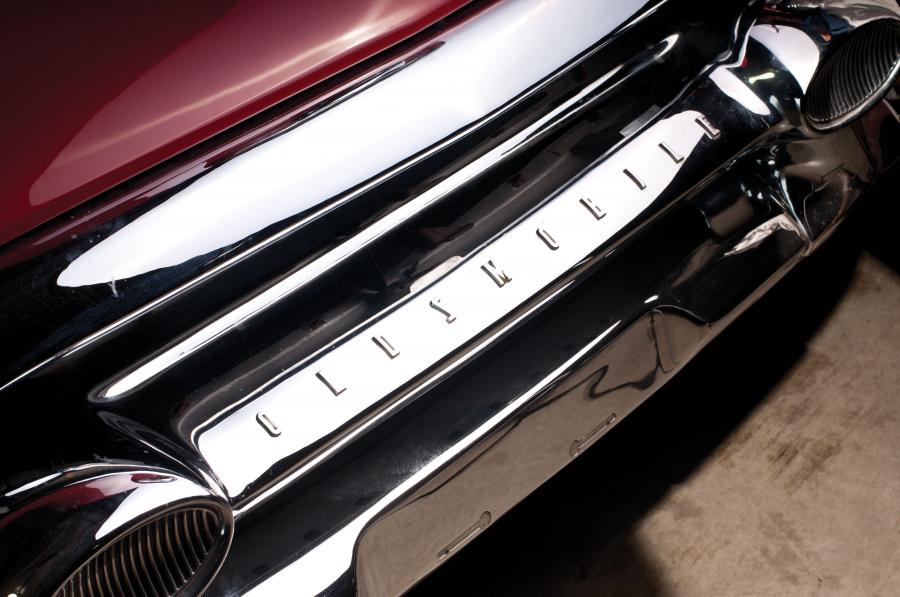  Oldsmobile 98 Convertible 1953 года  (фото 11 из 26)